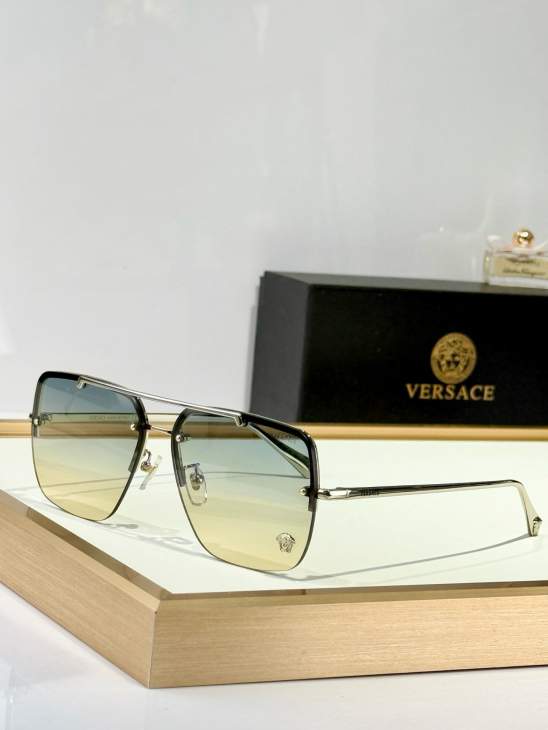 Picture of Versace Sunglasses _SKUfw79165804fw